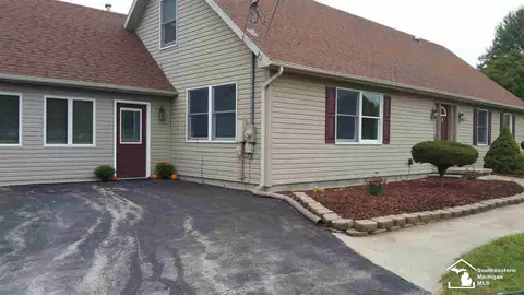 3764 Zink, Carleton, MI 48117 photo 2