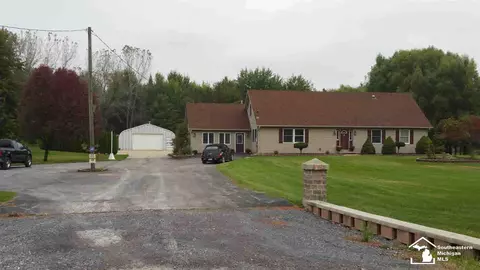 3764 Zink, Carleton, MI 48117 photo 10