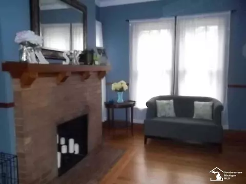 304 Tremont, Monroe, MI 48162 photo 6