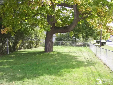 1306 Maple, Monroe, MI 48162 photo 16