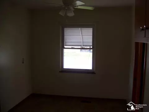 1306 Maple, Monroe, MI 48162 photo 9