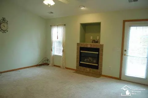2454 Sutton, Temperance, MI 48182 photo 10