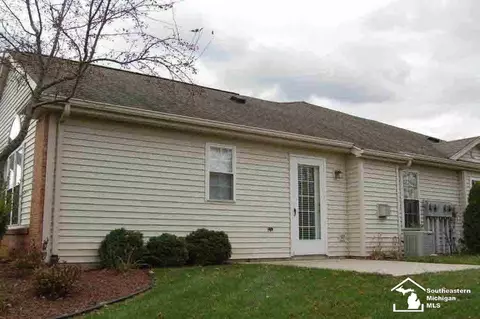 2454 Sutton, Temperance, MI 48182 photo 2