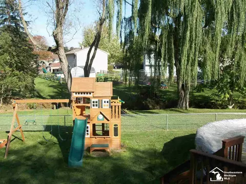7600 Chapel Vw, Temperance, MI 48182 photo 19