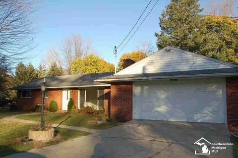 9166 Pheasant, Temperance, MI 48182 photo 2