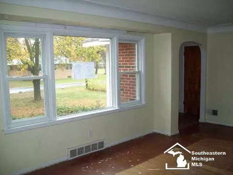 9075 Pheasant, Temperance, MI 48182 photo 5