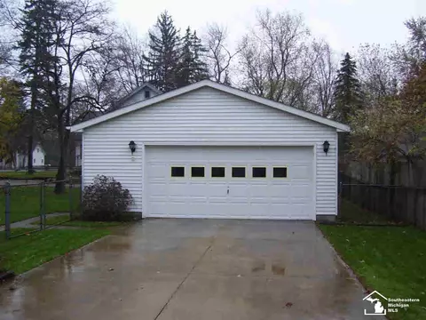 1015 Donald, Temperance, MI 48182 photo 10
