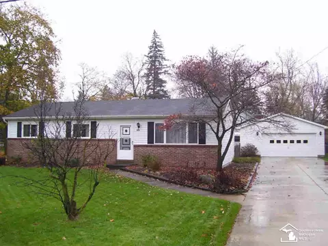 1015 Donald, Temperance, MI 48182 photo 1