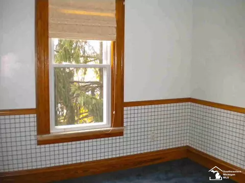 517 Smith, Monroe, MI 48161 photo 10