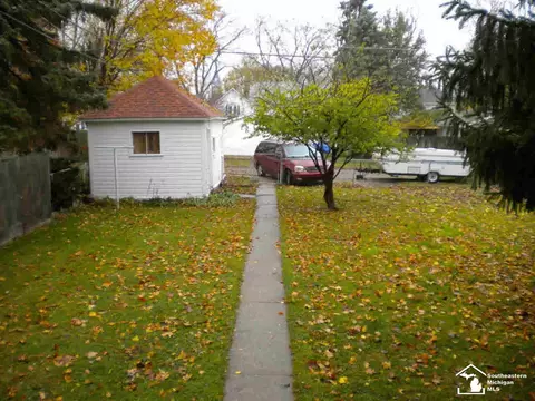 517 Smith, Monroe, MI 48161 photo 18