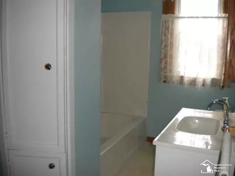 517 Smith, Monroe, MI 48161 photo 11