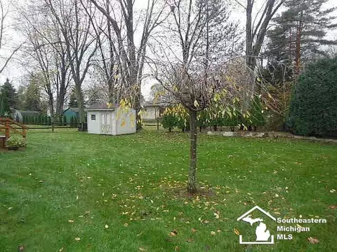 7357 Silo, Temperance, MI 48182 photo 4
