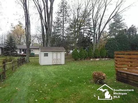 7357 Silo, Temperance, MI 48182 photo 3