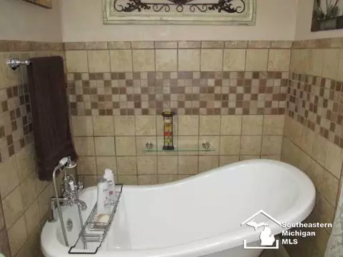 802 Harrison, Monroe, MI 48161 photo 15