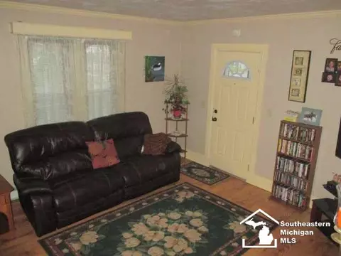 802 Harrison, Monroe, MI 48161 photo 6