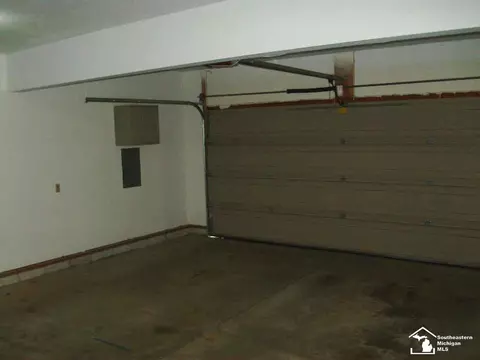 8680 Tanglewood, Temperance, MI 48182 photo 21