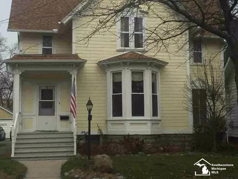 231 E Lorain, Monroe, MI 48161 photo 2