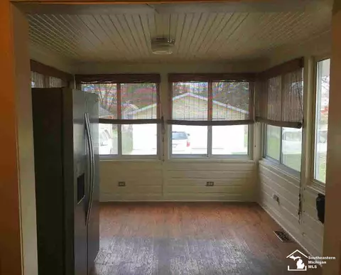 231 E Lorain, Monroe, MI 48161 photo 7