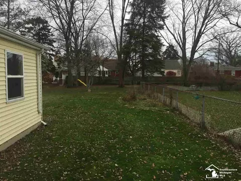 231 E Lorain, Monroe, MI 48161 photo 5