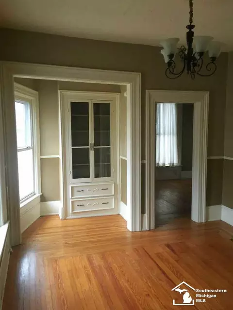 231 E Lorain, Monroe, MI 48161 photo 8