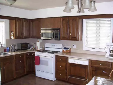 326 Orchard, Monroe, MI 48162 photo 5