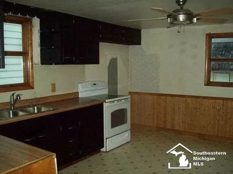 118 Riverview, Monroe, MI 48162 photo 6