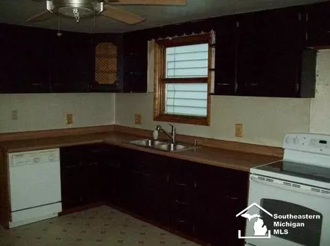 118 Riverview, Monroe, MI 48162 photo 7