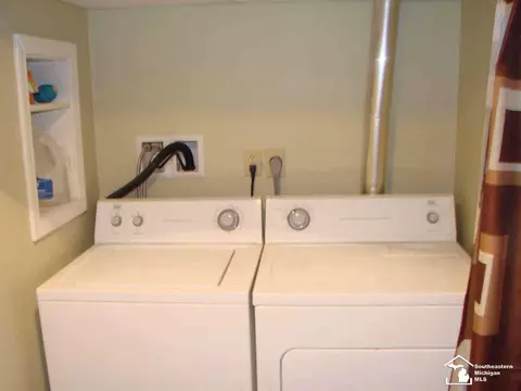 1255 Arbor, Monroe, MI 48162 photo 10