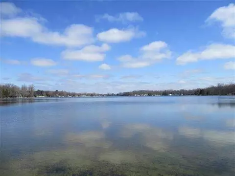 2064 Forest Park, Jackson, MI 49201 photo 4