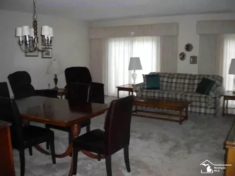 3 Linswood, Monroe, MI 48162 photo 4
