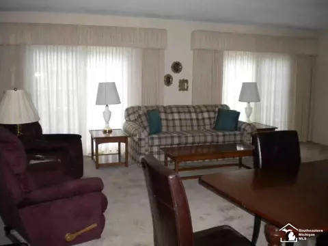 3 Linswood, Monroe, MI 48162 photo 5