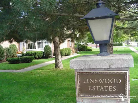 3 Linswood, Monroe, MI 48162 photo 3