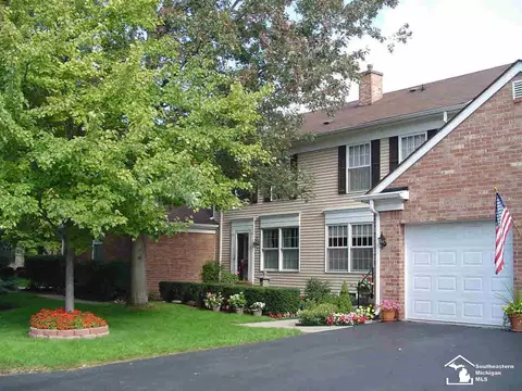 3 Linswood, Monroe, MI 48162 photo 2