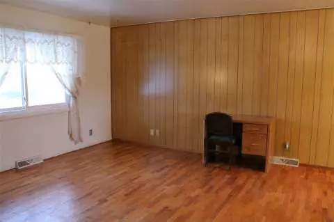 3200 Feldman, Jackson, MI 49201 photo 3
