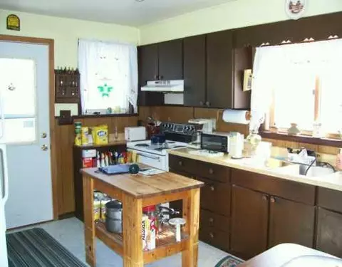 34848 Currier, Wayne, MI 48184 photo 4