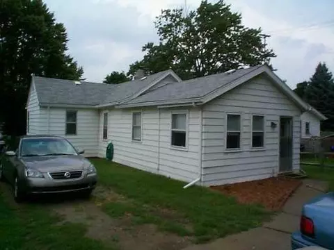 825 Helena, Jackson, MI 49203 photo 2