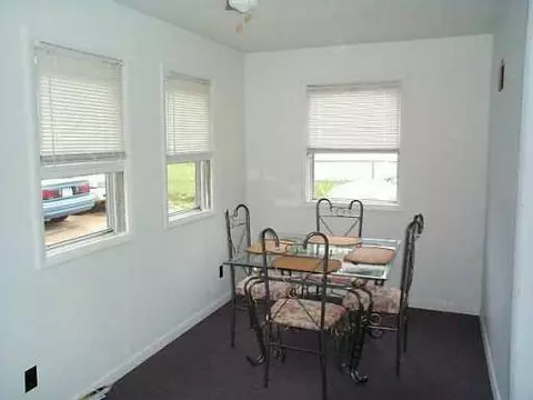825 Helena, Jackson, MI 49203 photo 5