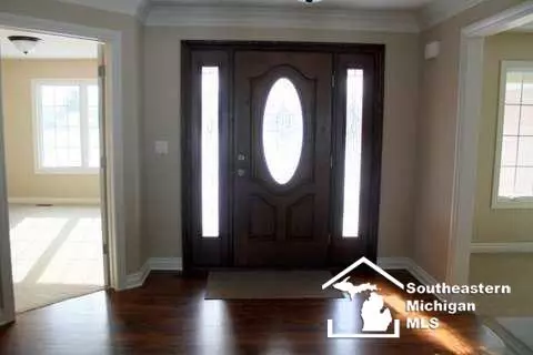208 Pinnacle, Monroe, MI 48162 photo 3