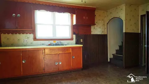 916 Eighth, Monroe, MI 48161 photo 8