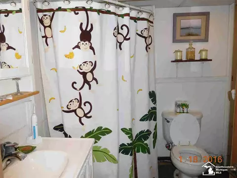 1104 Lavender, Monroe, MI 48162 photo 10