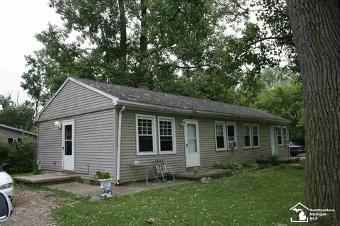 1415 Union, Monroe, MI 48161 photo 3