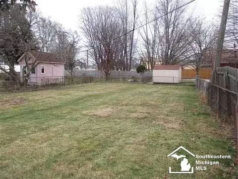 814 E Front, Monroe, MI 48161 photo 12