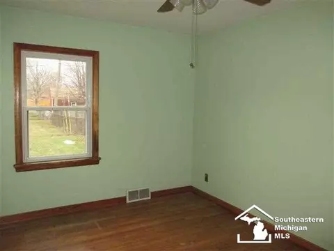 814 E Front, Monroe, MI 48161 photo 6