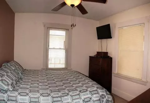 808 Virginia, Jackson, MI 49202 photo 5