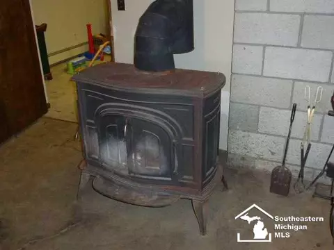 11233 N Custer, Monroe, MI 48162 photo 16