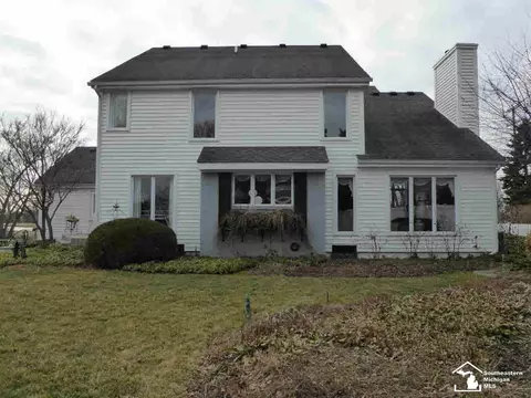 2210 N Custer, Monroe, MI 48162 photo 4