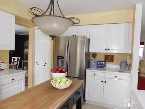 2210 N Custer, Monroe, MI 48162 photo 12
