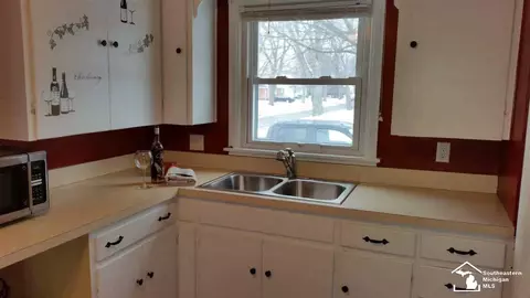 1603 S Custer, Monroe, MI 48161 photo 6