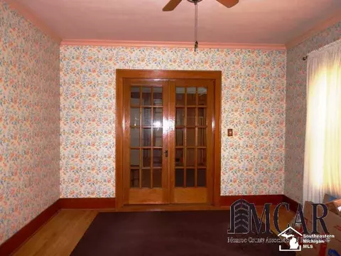461 N Monroe, Monroe, MI 48162 photo 4
