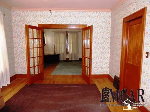 461 N Monroe, Monroe, MI 48162 photo 3
